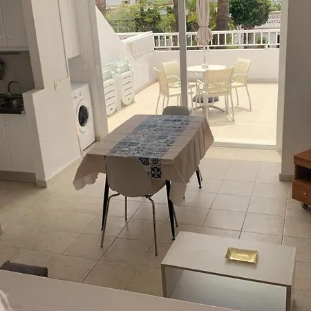 Lägenhet Apartamento En Edificio Villaflor San Eugenio Bajo Vistas Al Mar *